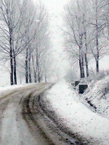 Foto drumuri inzapezite - Maramures, decembrie 2010 (C) eMaramures.ro